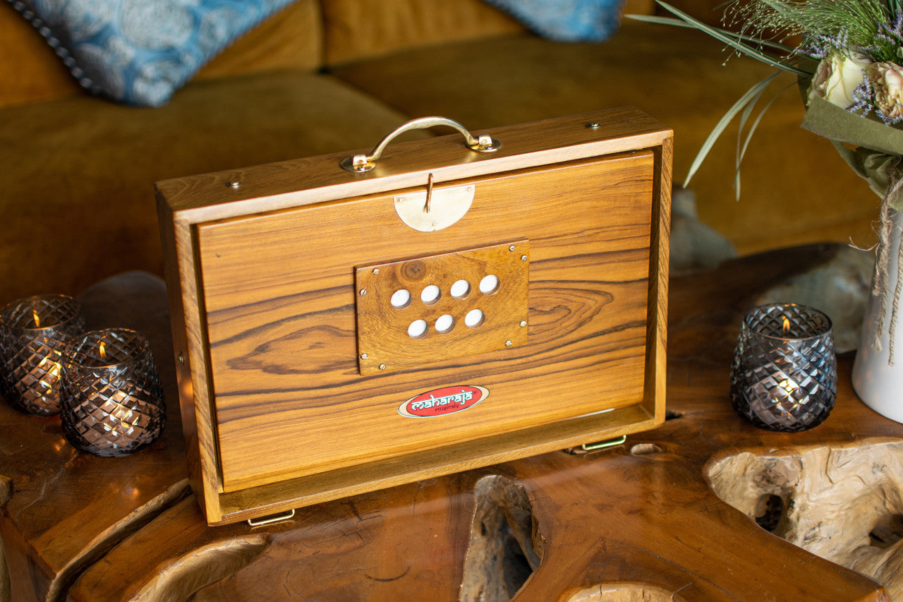 MAHARAJA MUSICALS Premium Shruti Box, Teak Wood, Medium, SB-M