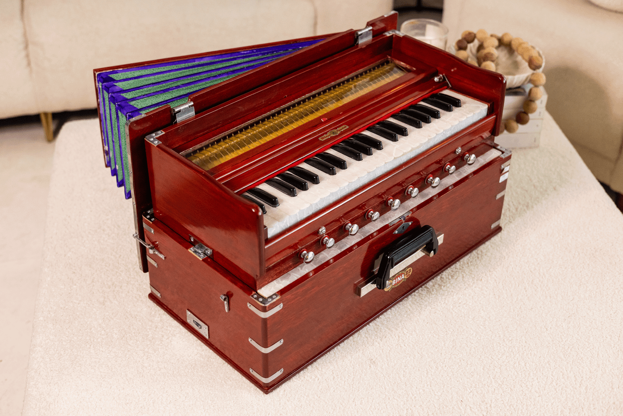 BINA NO. 23B Kirtan Harmonium, Folding, 2 Reed 3.5 Octave, Coupler AGH