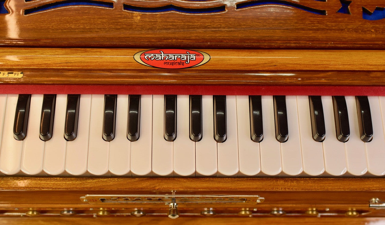 Maharaja Musicals Premium Calcutta Harmonium, 4/13 Scale Changer, Natural BBH