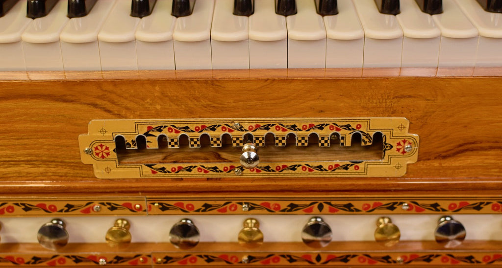 Maharaja Musicals Premium Calcutta Harmonium, 4/13 Scale Changer, Natural BBH