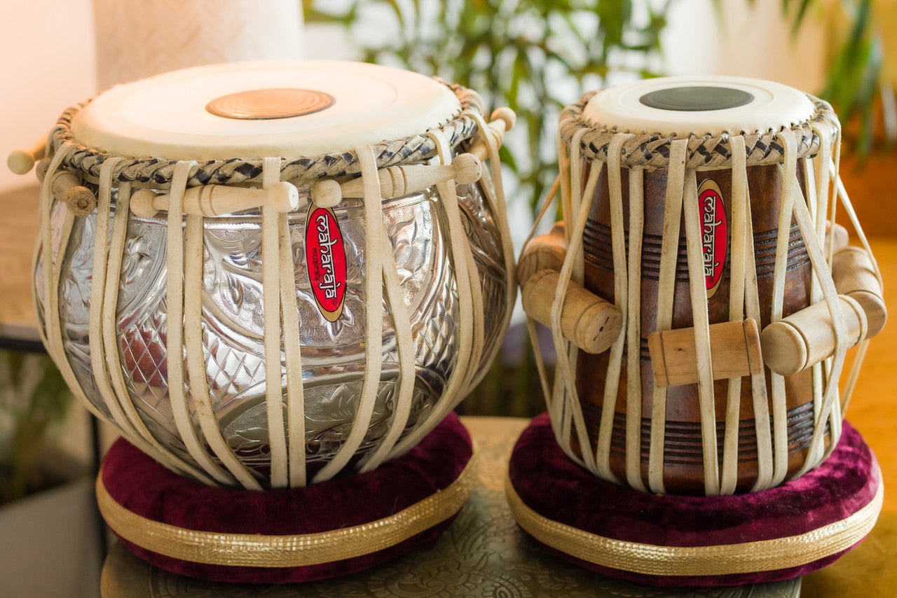 MAHARAJA Concert Designer Copper Tabla Drum Set, 4.5 Kg Copper Bayan, Finest Dayan, Padded Bag, Hammer, Cushions & Cover - (BR-FI)