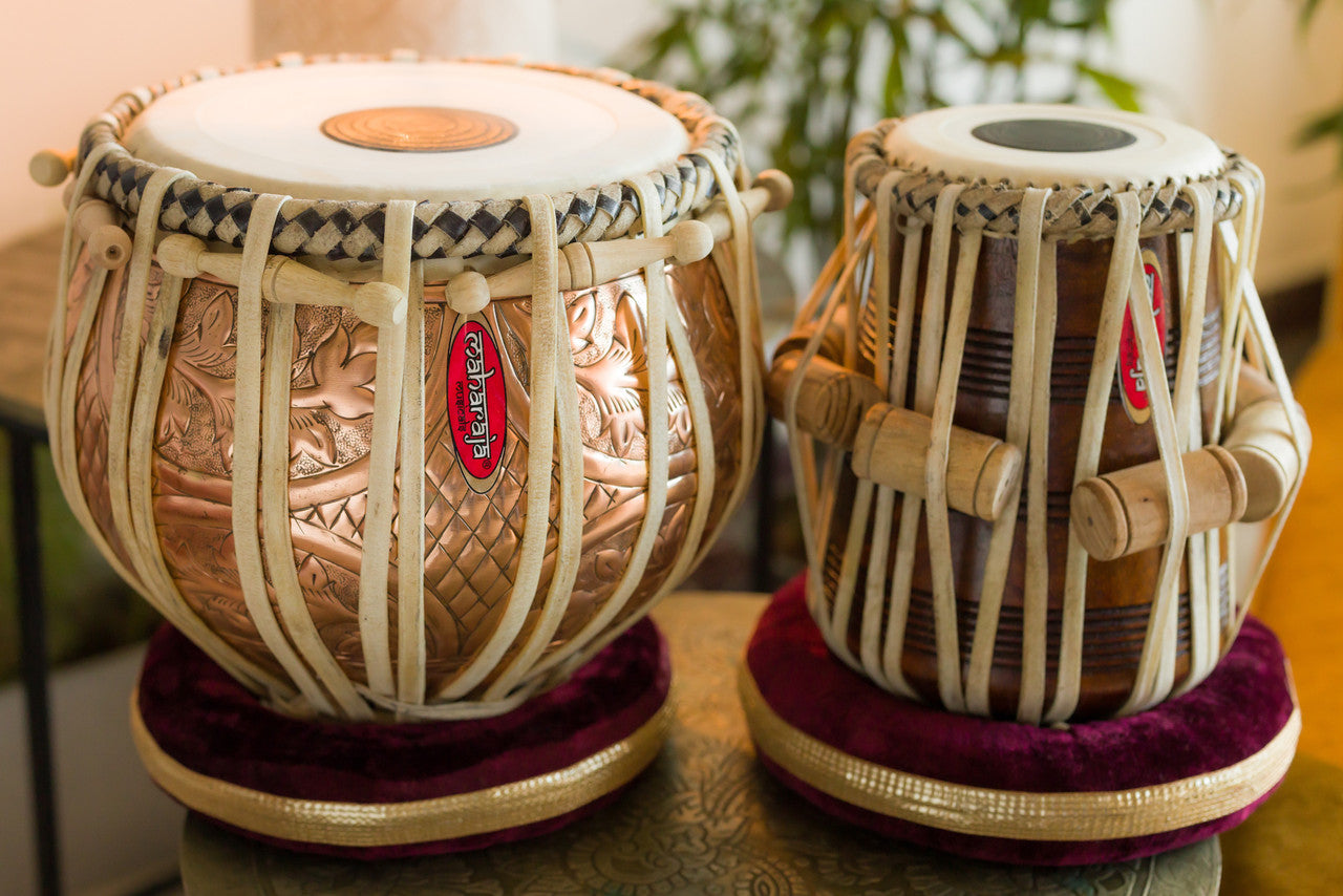 MAHARAJA MUSICALS Designer Tabla, 3.5KG Copper Bayan Finest Dayan, Hammer CJH