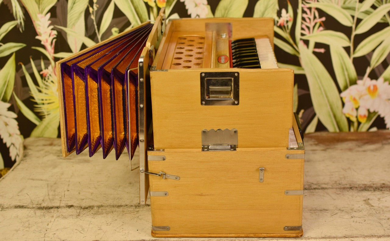 Maharaja Musicals, Portable Kirtan Harmonium, Portable Flight Model, Natural Color, Multifold Bellows, 32 keys, 19 x 12 x 13.5 inches,  Bag, Kirtan Yoga Companion KHF2