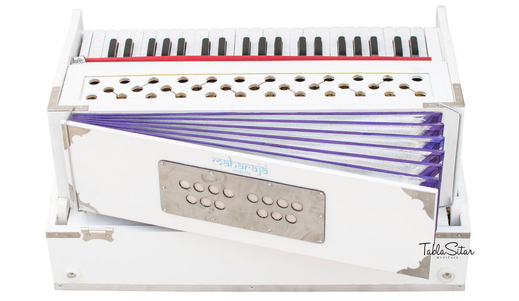 Maharaja Musicals Safri Harmonium, Folding, Coupler, White, 42 Keys