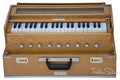 MAHARAJA Harmonium, Folding Safri, 9 Stop, A440, 42 Keys, Coupler AHH